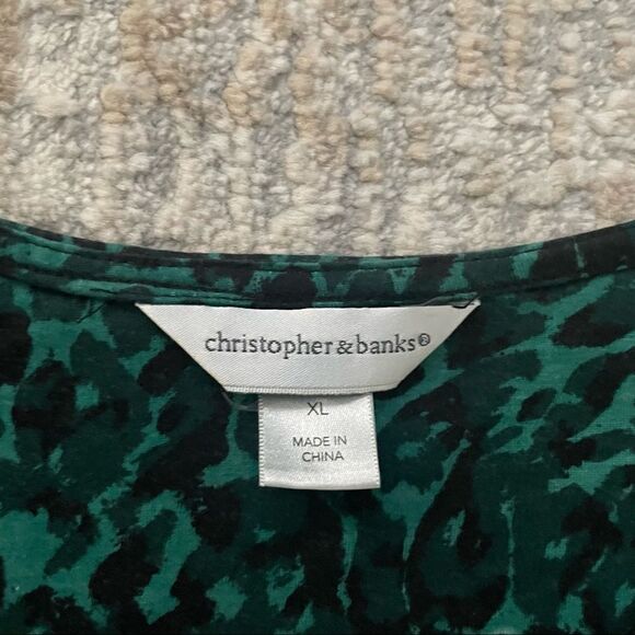 🏷️ 5 for $25 - CHRISTOPHER & Banks Jeweled Neckline Sweater - Picture 6 of 8